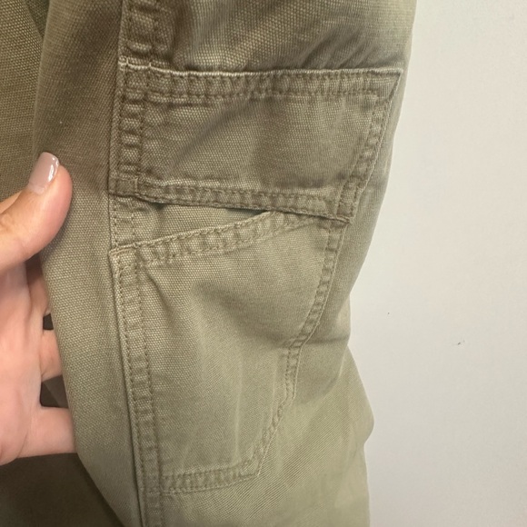 Men's Olive Cargo Pants - Picture 6 of 9